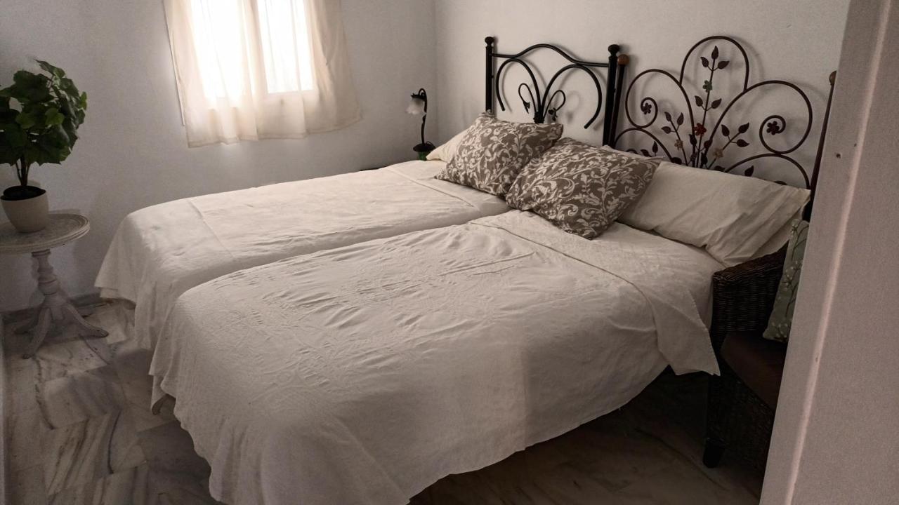 Apto MANAMAR - Entre centro y playa - Parking privado gratis Sanlúcar de Barrameda Exterior foto